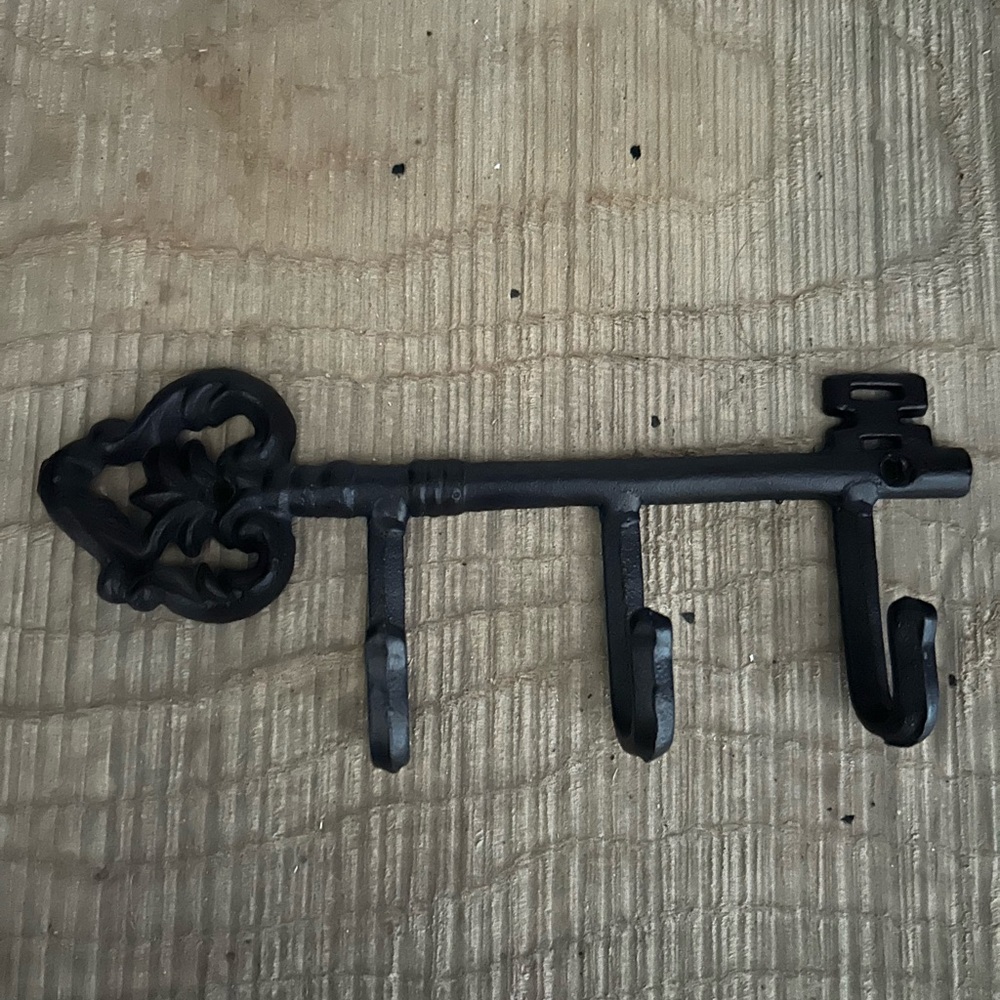 Cast Iron Metal Black Key Shaped Wall Hook